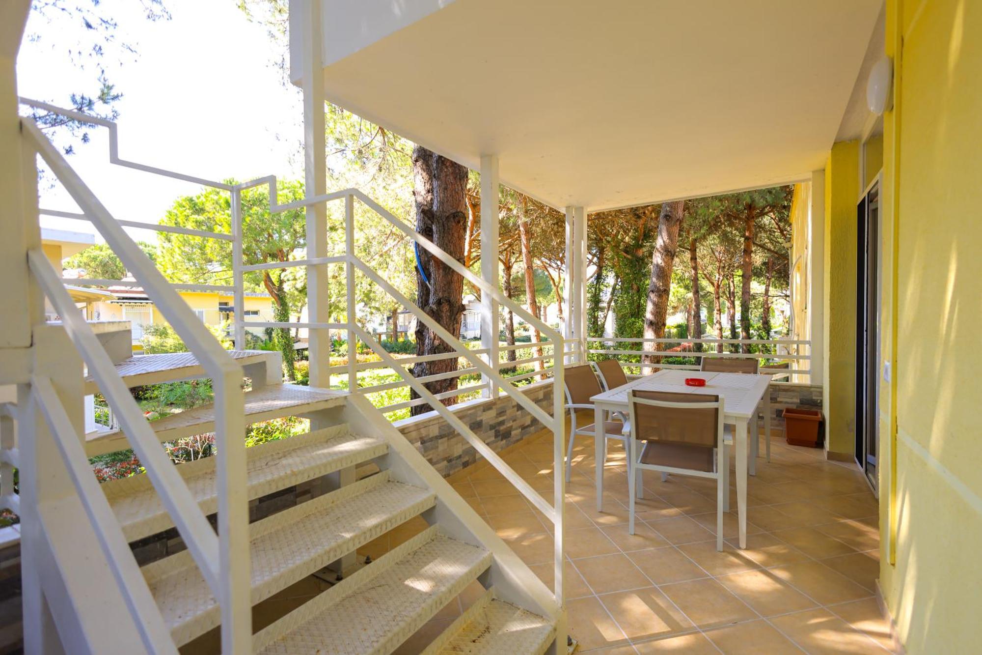 Grandstay Villa Perla Resort Durrës 外观 照片